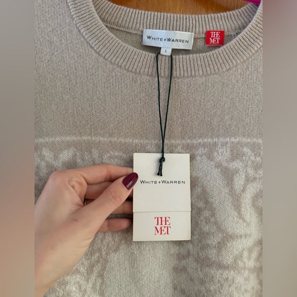 NWT New White + Warren Beige Crewneck Sweater Collab with Met Museum of Art - Picture 4 of 8
